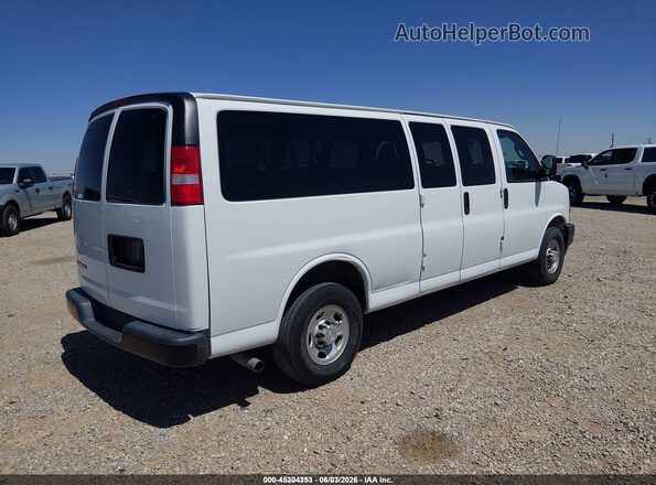 1GAZGNFG9K1355128 2019 CHEVROLET EXPRESS White Rear right