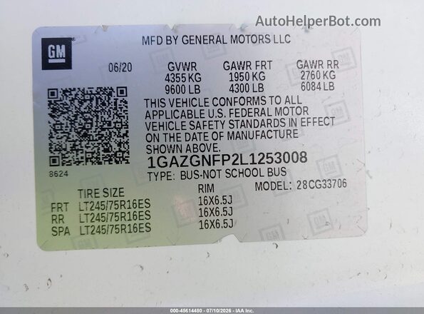 1GAZGNFP2L1253008 2020 CHEVROLET EXPRESS White Engine compartment view