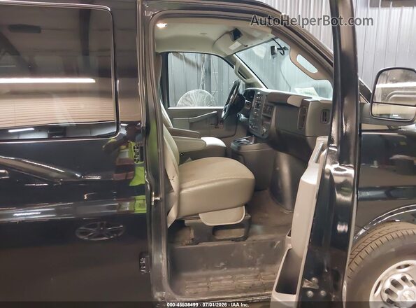 1GAZGNFP4L1272417 2020 CHEVROLET EXPRESS Black Widok wnętrza z przodu
