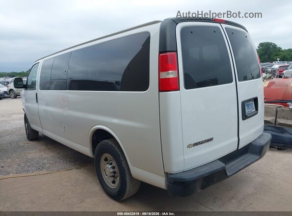 1GAZGNFP7L1256728 2020 CHEVROLET EXPRESS Белый Задняя левая четверть