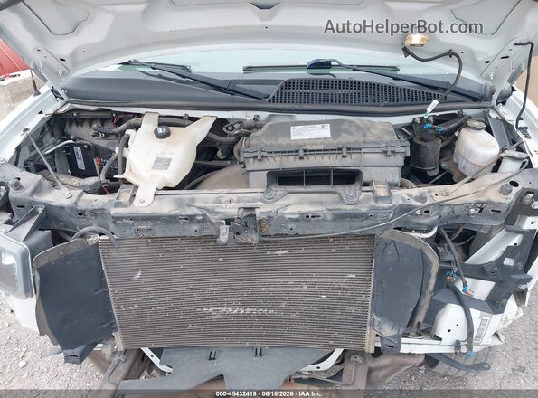 1GAZGNFP7L1256728 2020 CHEVROLET EXPRESS Белый Вид сзади
