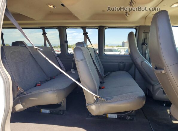 1GAZGPF70S1107779 2025 CHEVROLET EXPRESS White Rear interior view