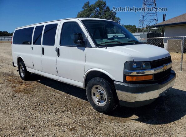 1GAZGPF70S1107779 2025 CHEVROLET EXPRESS White Front right