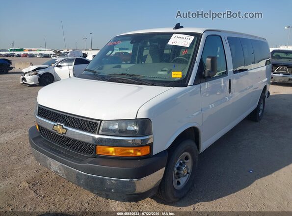 1GAZGPF75R1210335 2024 CHEVROLET EXPRESS White Առջևի ձախ երեք քառորդ տեսարան