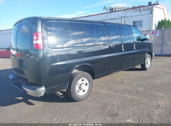 1GAZGPFF1H1288102 2017 CHEVROLET EXPRESS Black უკანა მარჯვენა