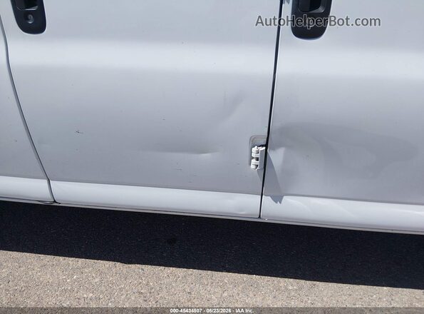 1GAZGPFF9H1226222 2017 CHEVROLET EXPRESS White Vista frontal