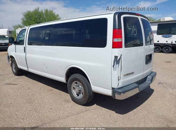 1GAZGPFG0K1248710 2019 CHEVROLET EXPRESS White Trasero izquierdo