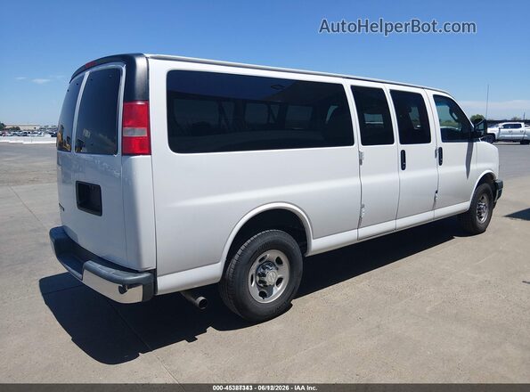 1GAZGPFG1J1303633 2018 CHEVROLET EXPRESS White Trasero derecho