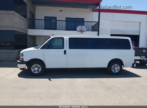 1GAZGPFG1J1303633 2018 CHEVROLET EXPRESS White Vista interior de 360 grados