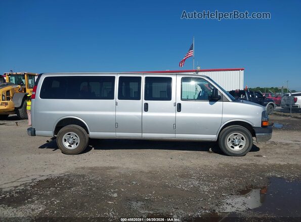 1GAZGPFG2H1301688 2017 CHEVROLET EXPRESS Silver 