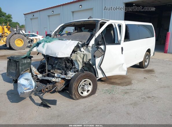 1GAZGPFG2J1282257 2018 CHEVROLET EXPRESS White Przód lewy