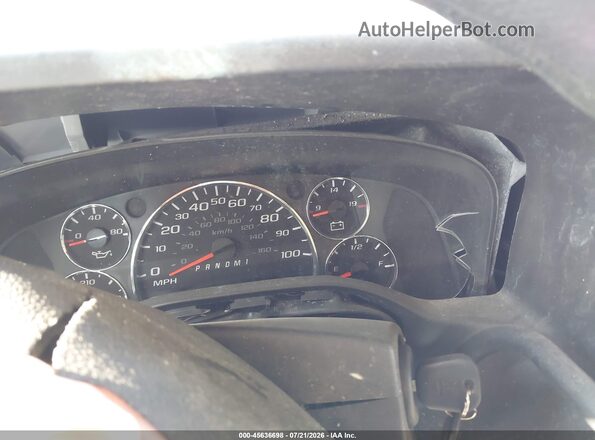 1GAZGPFG2J1282257 2018 CHEVROLET EXPRESS White Widok tylnych siedzeń