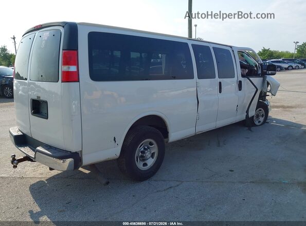1GAZGPFG2J1282257 2018 CHEVROLET EXPRESS White Tył prawy