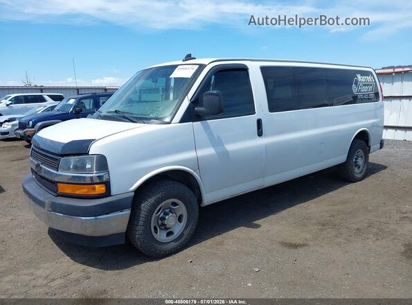 1GAZGPFG4K1204287 2019 CHEVROLET EXPRESS White წინა მარცხენა ხედი სამი მეოთხედიდან