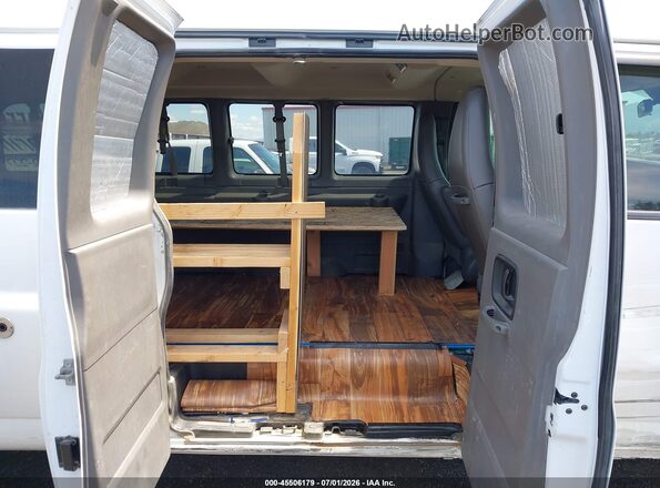 1GAZGPFG4K1204287 2019 CHEVROLET EXPRESS White VIN კოდის სტიკერის ხედი