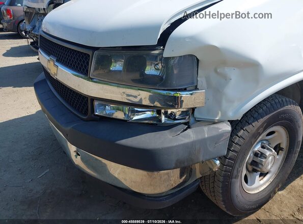 1GAZGPFG5K1273747 2019 CHEVROLET EXPRESS White Vista frontal