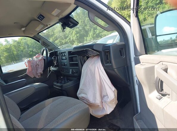 1GAZGPFG5K1273747 2019 CHEVROLET EXPRESS White Vista interior delantera