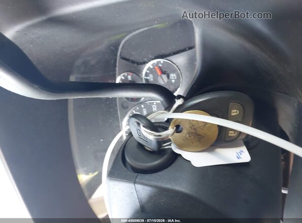 1GAZGPFG5K1273747 2019 CHEVROLET EXPRESS White Vista del salpicadero