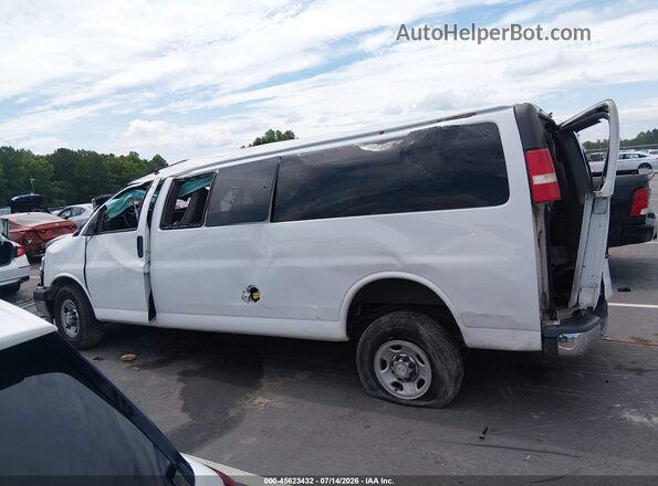1GAZGPFG7J1244703 2018 CHEVROLET EXPRESS White 