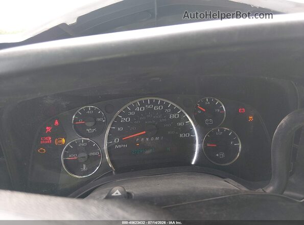 1GAZGPFG7J1244703 2018 CHEVROLET EXPRESS White Հետևի նստատեղերի տեսք