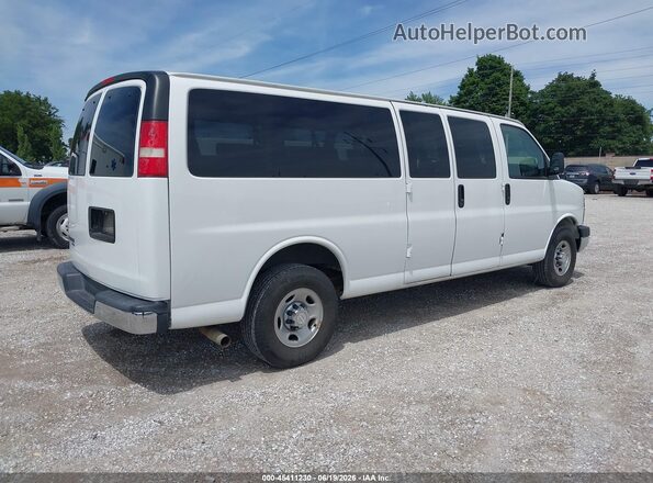 1GAZGPFG9G1316817 2016 CHEVROLET EXPRESS White Задня права чверть