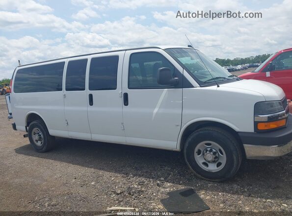 1GAZGPFG9H1249587 2017 CHEVROLET EXPRESS White სალონის 360-გრადუსიანი ხედი