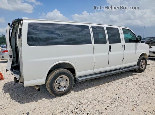 1GAZGPFG9L1208580 2020 CHEVROLET EXPRESS White Tył prawy