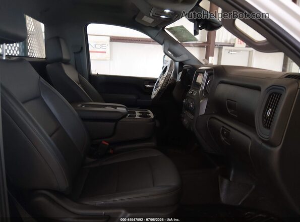 1GB0WLE79RF230057 2024 CHEVROLET SILVERADO White წინა სალონის ხედი