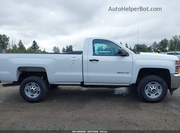 1GC0CUEG8GZ339003 2016 CHEVROLET SILVERADO White Widok wnętrza z tyłu