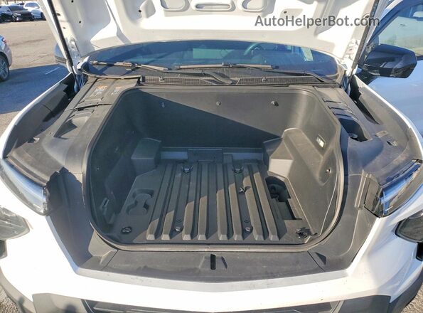 1GC10UED0RU202267 2024 CHEVROLET SILVERADO White Սալոնի հետևի տեսք