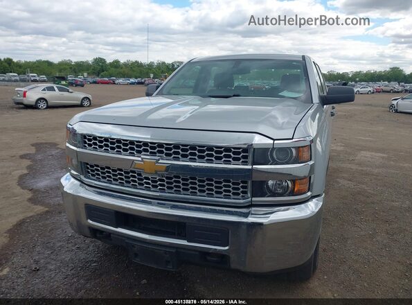 1GC1KREGXKF171685 2019 CHEVROLET SILVERADO Silver Widok zestawu wskaźników