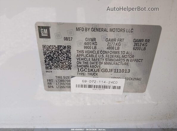 1GC1KUEG0JF111013 2018 CHEVROLET SILVERADO White Vista del compartimento del motor