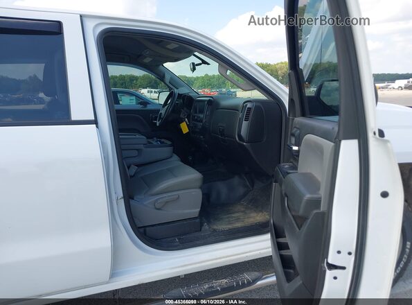 1GC1KUEG0JF239283 2018 CHEVROLET SILVERADO White წინა სალონის ხედი