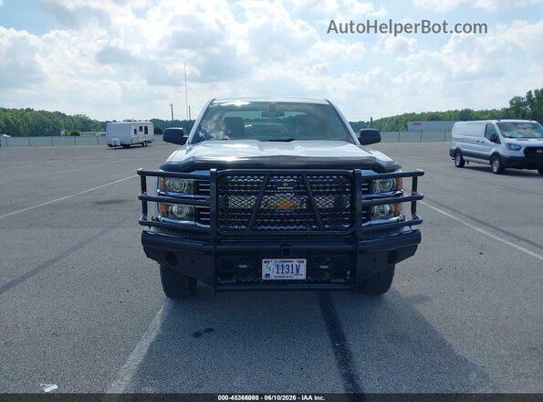 1GC1KUEG0JF239283 2018 CHEVROLET SILVERADO White ხელსაწყოთა პანელის ხედი