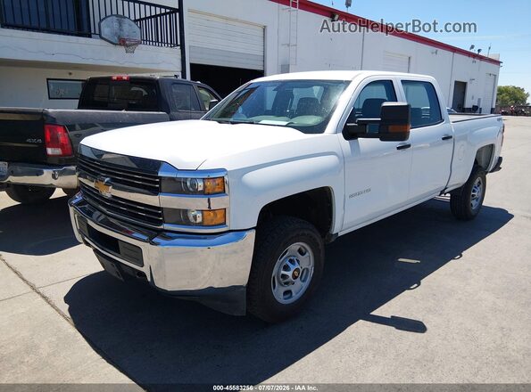 1GC1KUEG5JF258394 2018 CHEVROLET SILVERADO White წინა მარცხენა ხედი სამი მეოთხედიდან