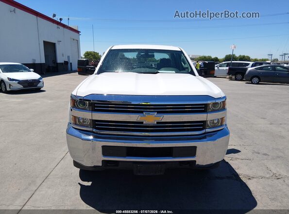1GC1KUEG5JF258394 2018 CHEVROLET SILVERADO White ხელსაწყოთა პანელის ხედი