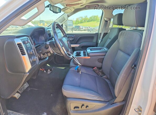 1GC1KVEG6JF269748 2018 CHEVROLET SILVERADO White Vista interior delantera