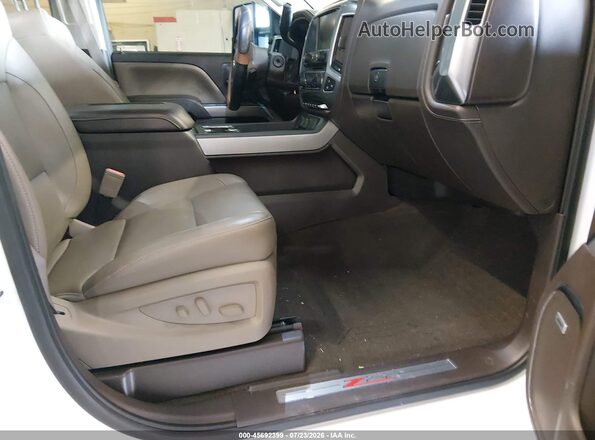 1GC1KWEG3GF218898 2016 CHEVROLET SILVERADO White Սալոնի դիմացի տեսք