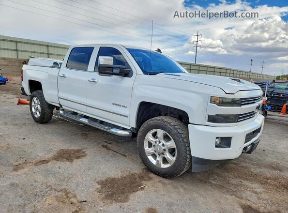 1GC1KWEY5JF124263 2018 CHEVROLET SILVERADO White Передня права чверть
