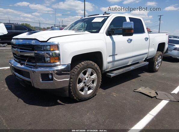 1GC1KWEYXJF163642 2018 CHEVROLET SILVERADO Белый Передняя левая четверть