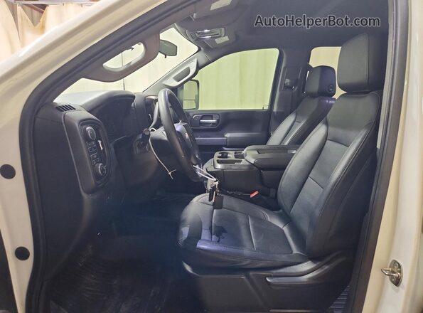 1GC1YLE70PF175926 2023 CHEVROLET SILVERADO White Вид салону спереду