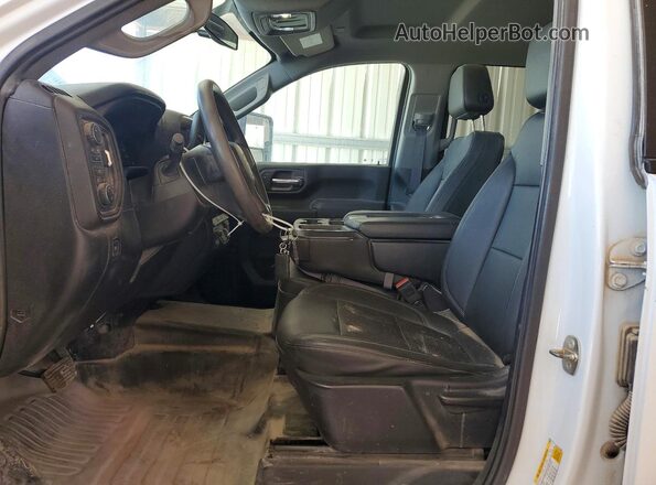 1GC1YLE71PF167480 2023 CHEVROLET SILVERADO White წინა სალონის ხედი
