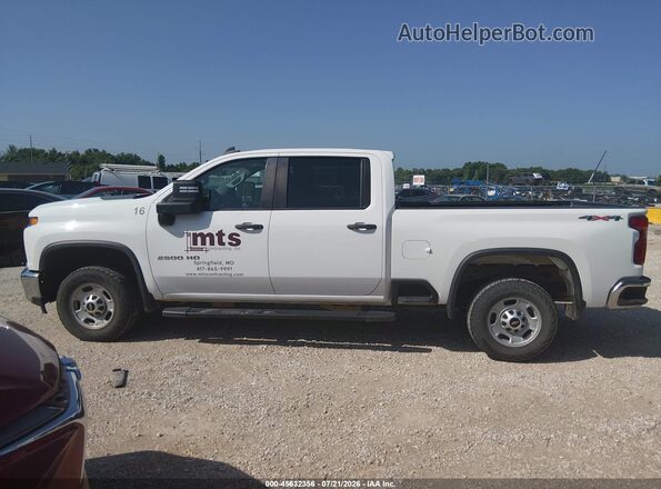 1GC1YLE72PF135332 2023 CHEVROLET SILVERADO White Vista interior de 360 grados