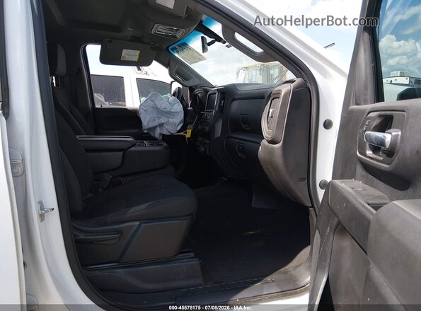 1GC1YME70NF109900 2022 CHEVROLET SILVERADO Белый Вид салона спереди