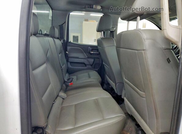1GC2CUEG9JZ351807 2018 CHEVROLET SILVERADO White Vista de los asientos traseros