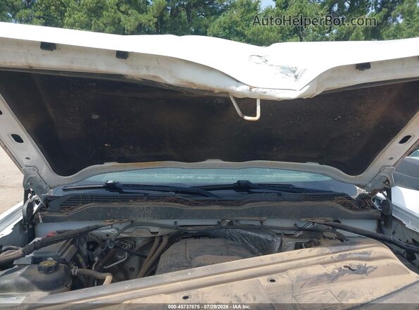 1GC2KUEG2JZ118760 2018 CHEVROLET SILVERADO White Widok z tyłu