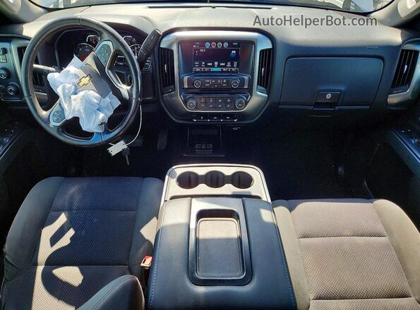 1GC2KVEG3JZ250268 2018 CHEVROLET SILVERADO Белый Вид панели приборов