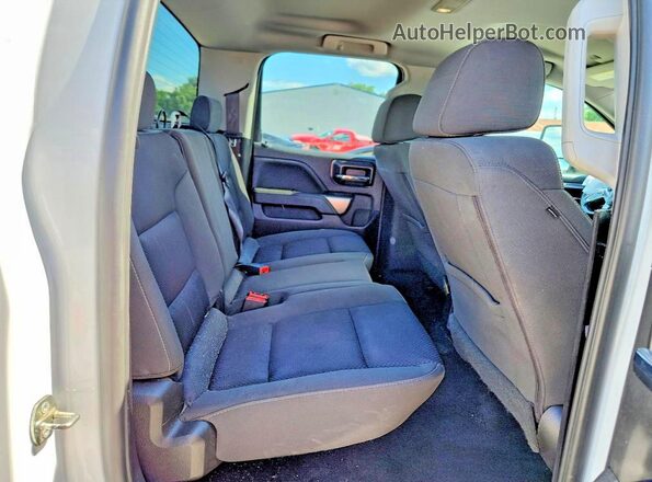 1GC2KVEG3JZ250268 2018 CHEVROLET SILVERADO Белый Вид задних сидений