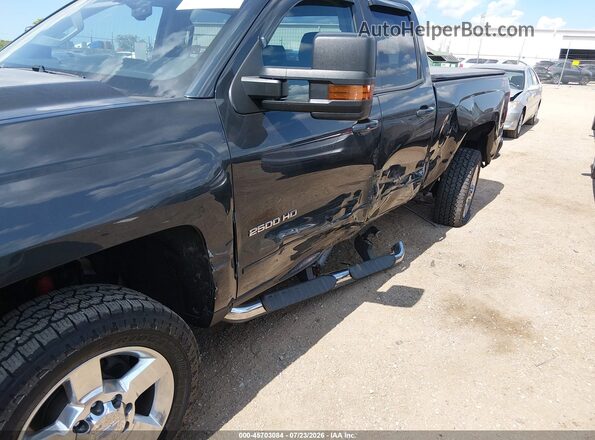 1GC2KVEG4JZ120287 2018 CHEVROLET SILVERADO Black Widok z przodu