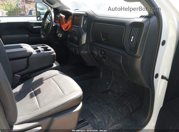 1GC2WLE77MF210239 2021 CHEVROLET SILVERADO White Вид салону спереду